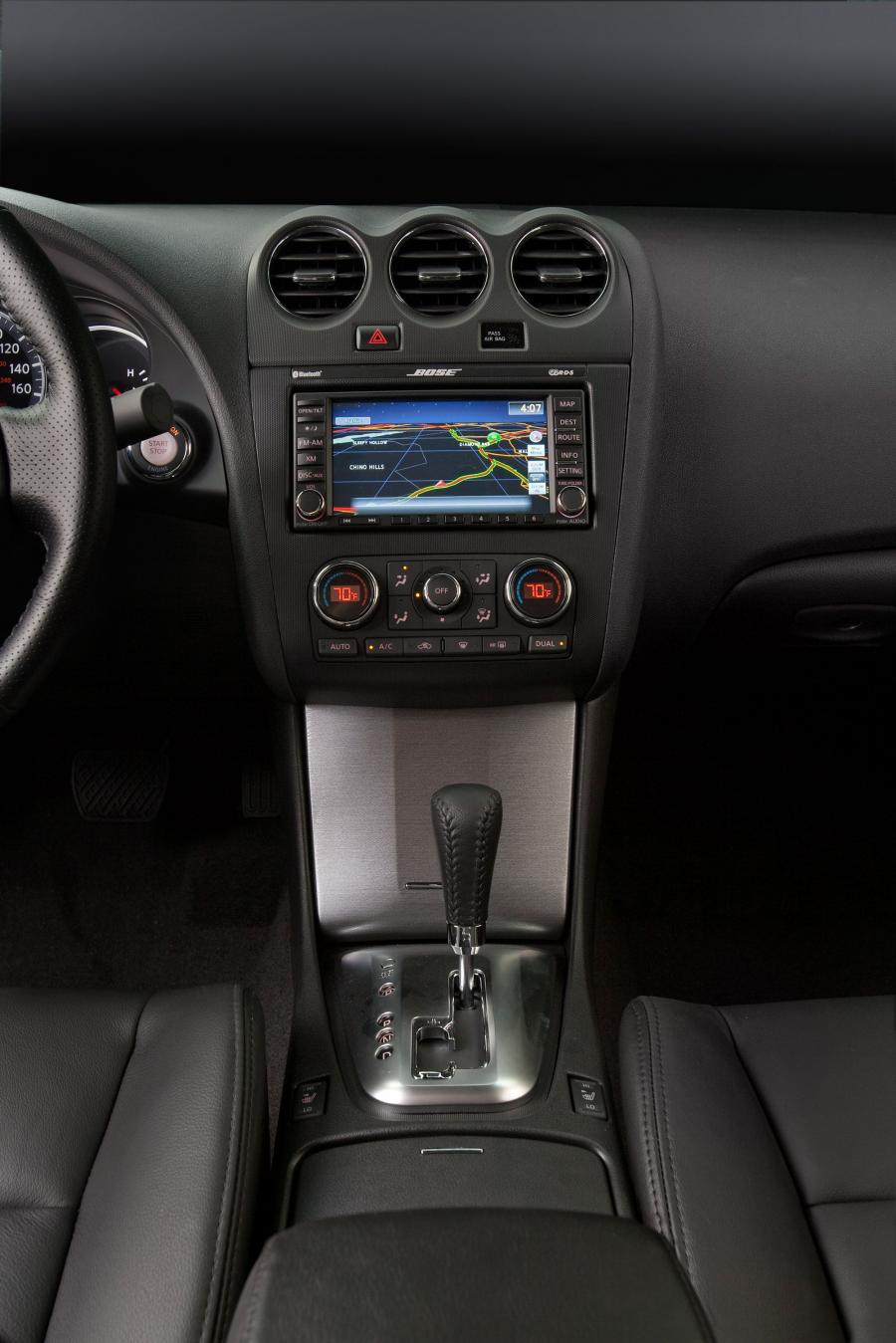  Nissan Altima 2010 года  (фото 15 из 53)